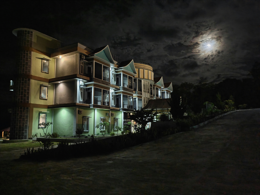 Exterior & Views 1, Hotel Debang Resort Silalahi, Dairi