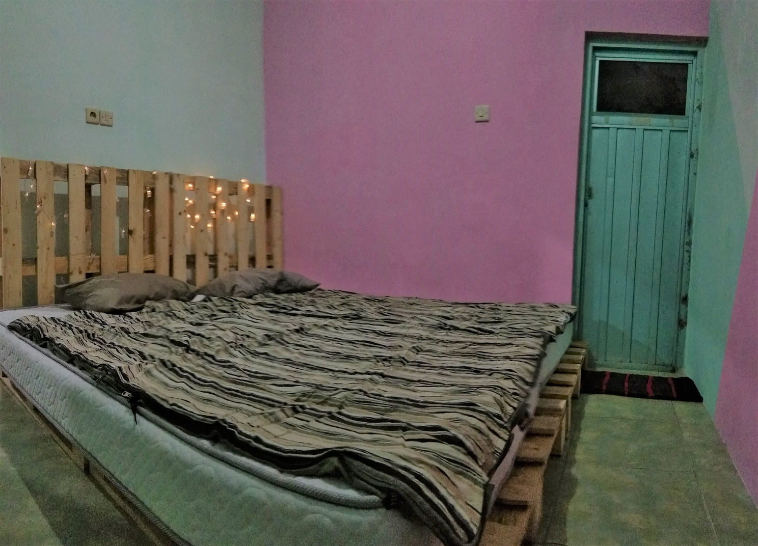 Bedroom 2, Happy Volcano Backpacker Dormitory - Hostel, Probolinggo