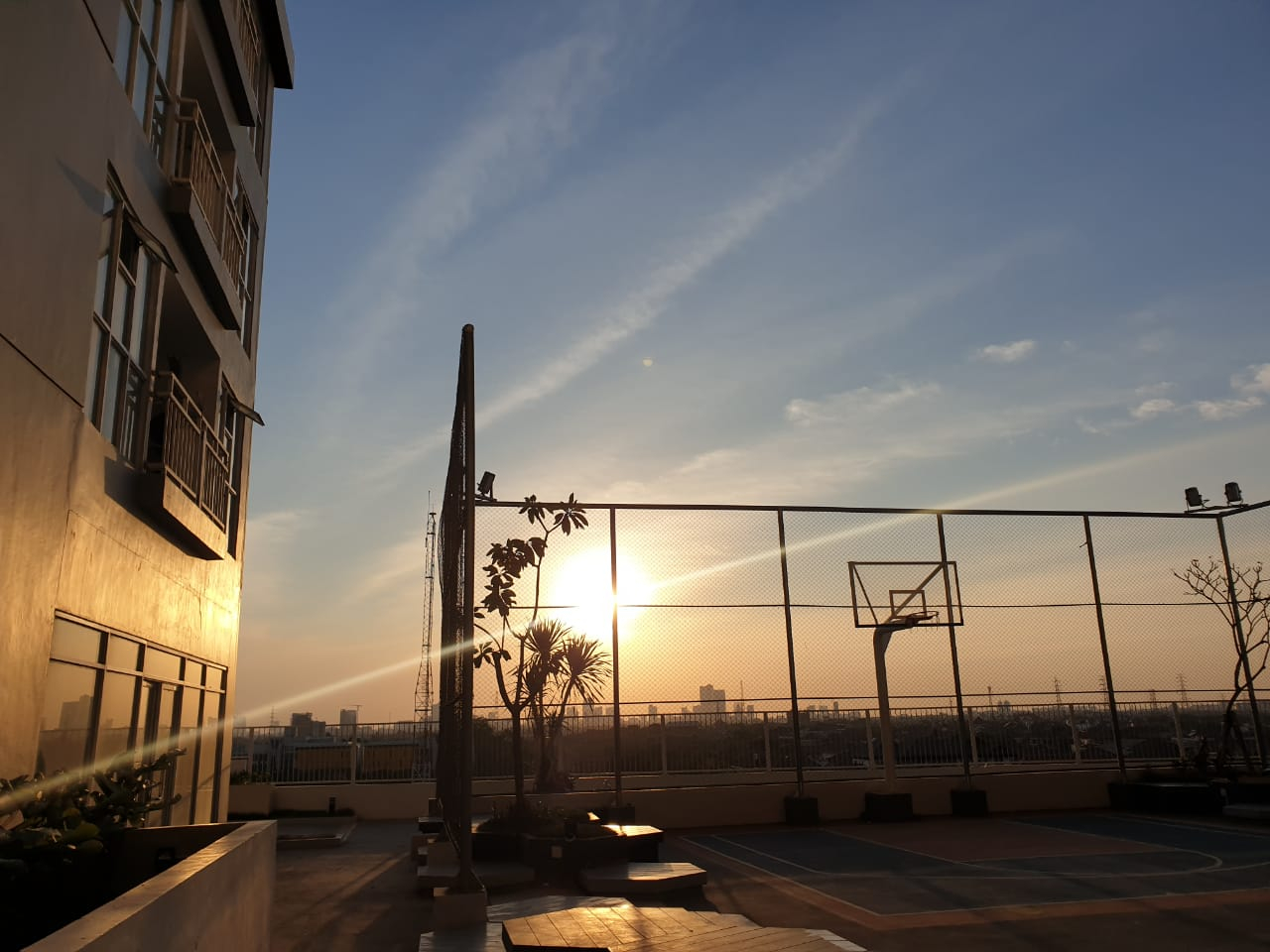 Exterior & Views 3, Classic Studio Room Apartment at Taman Melati, Surabaya