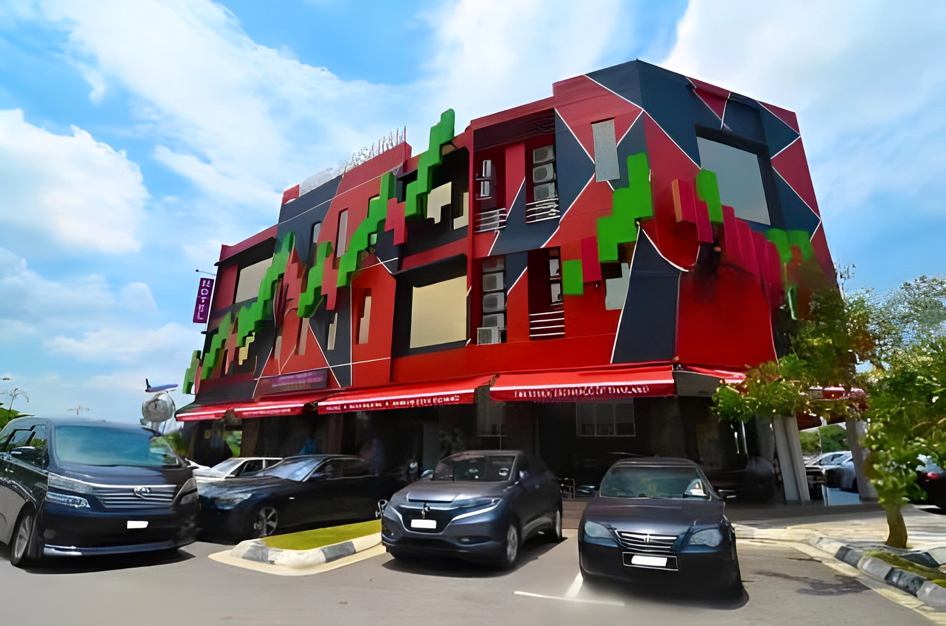 Hotel Zamsaham, Kulaijaya