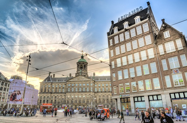 A royal working palace sits right in the city center—and it still matters