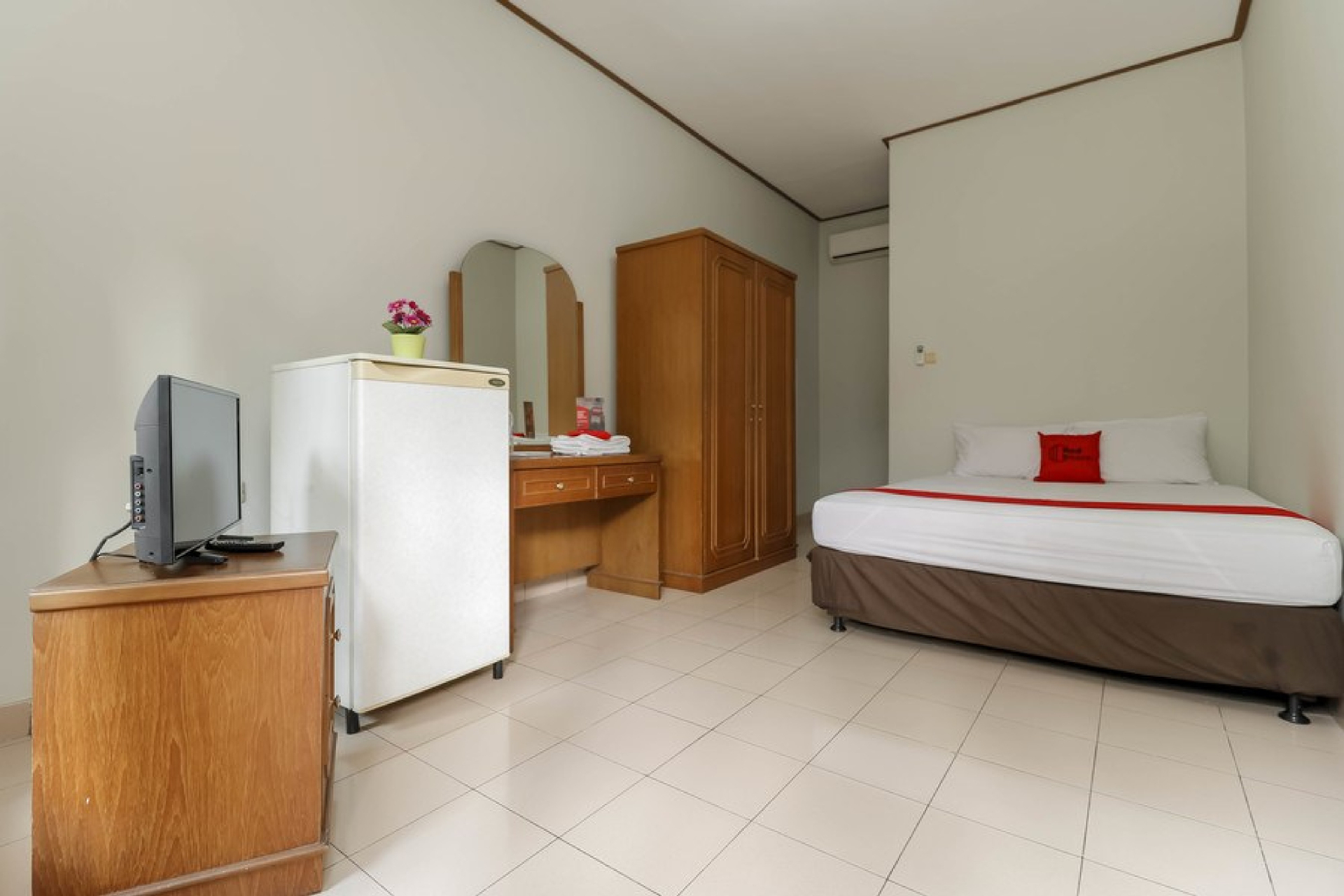 Room 4