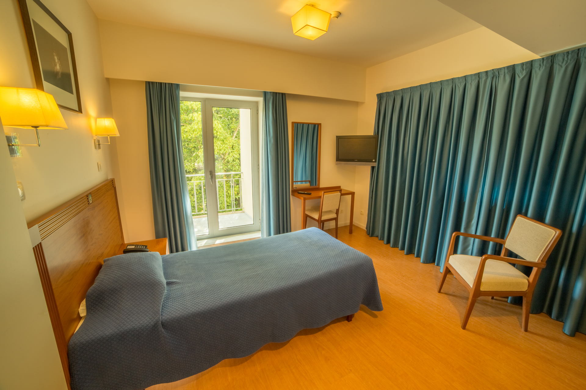 Room 2