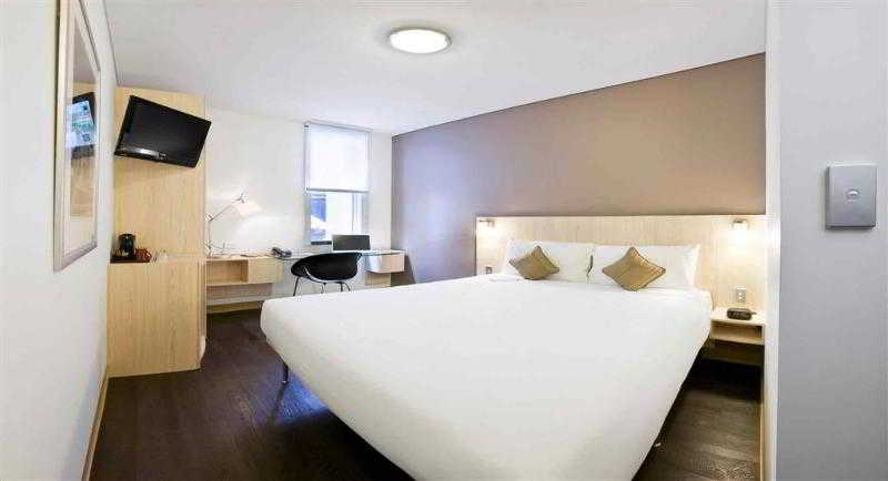 Kamar dengan Ranjang King