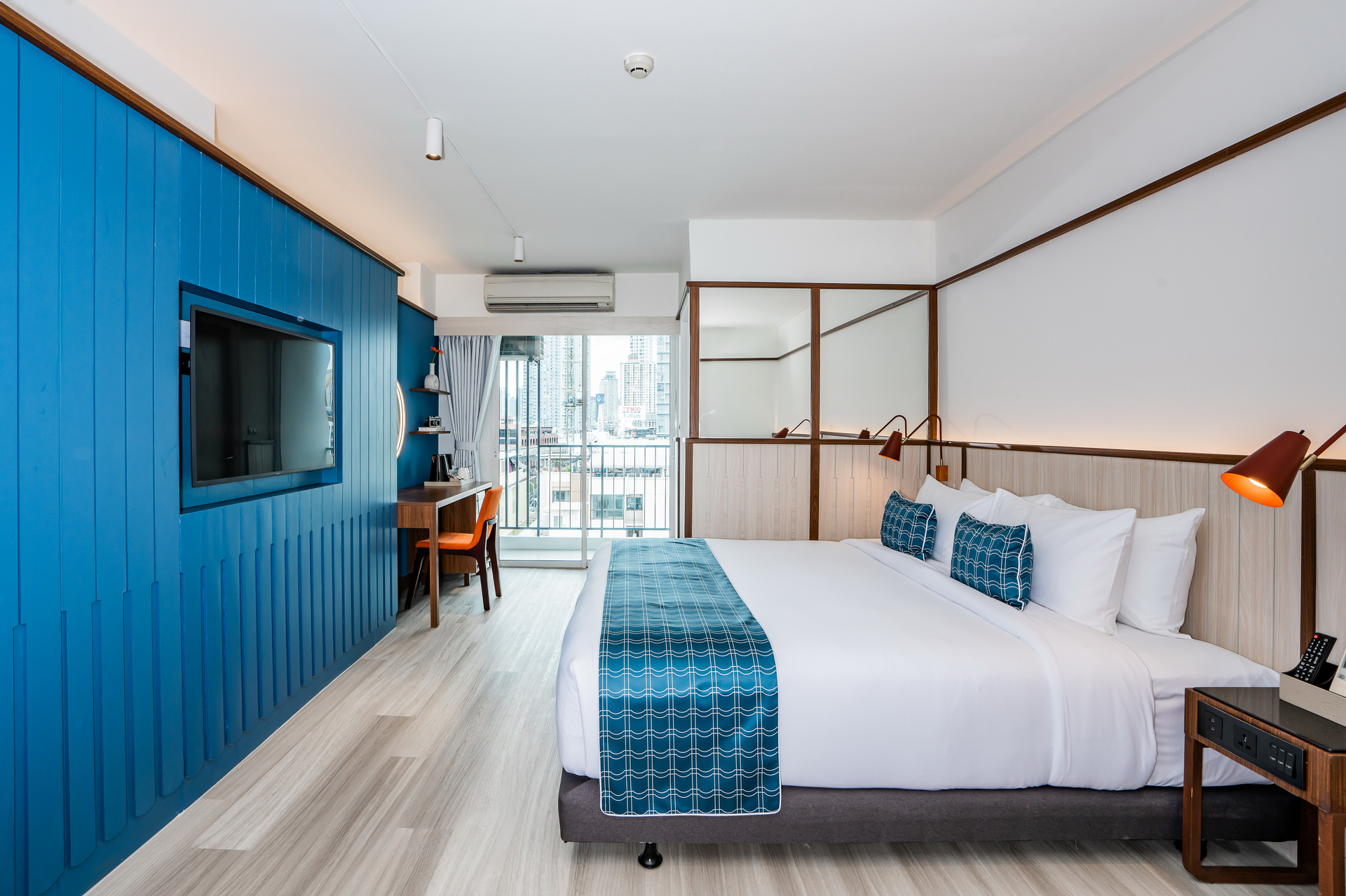 Room 7