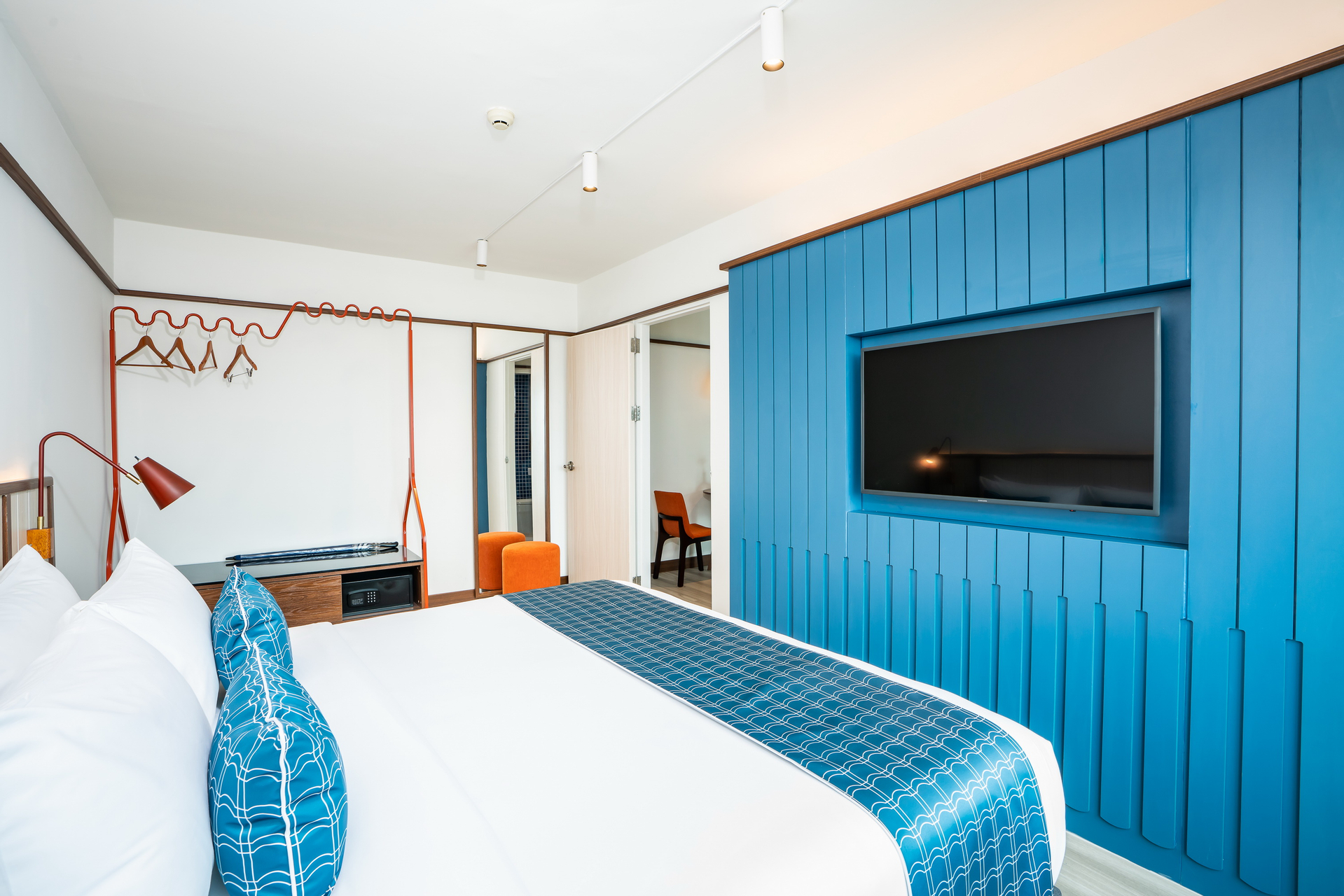 Room 7