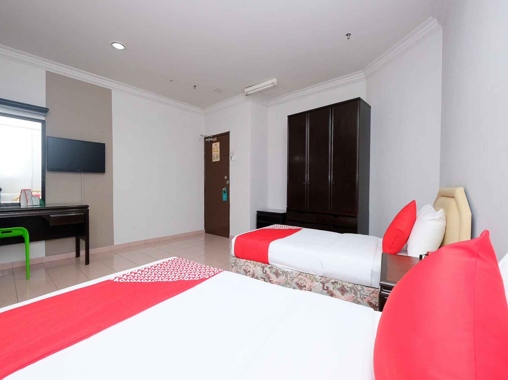 Room 9