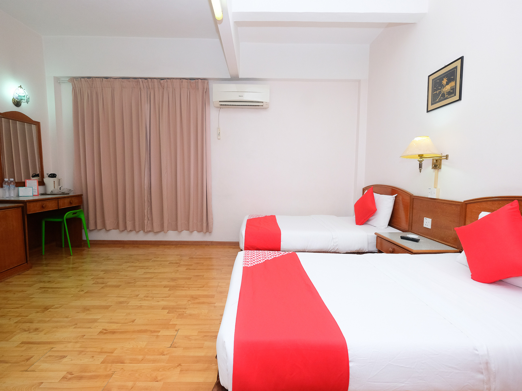 Room 4