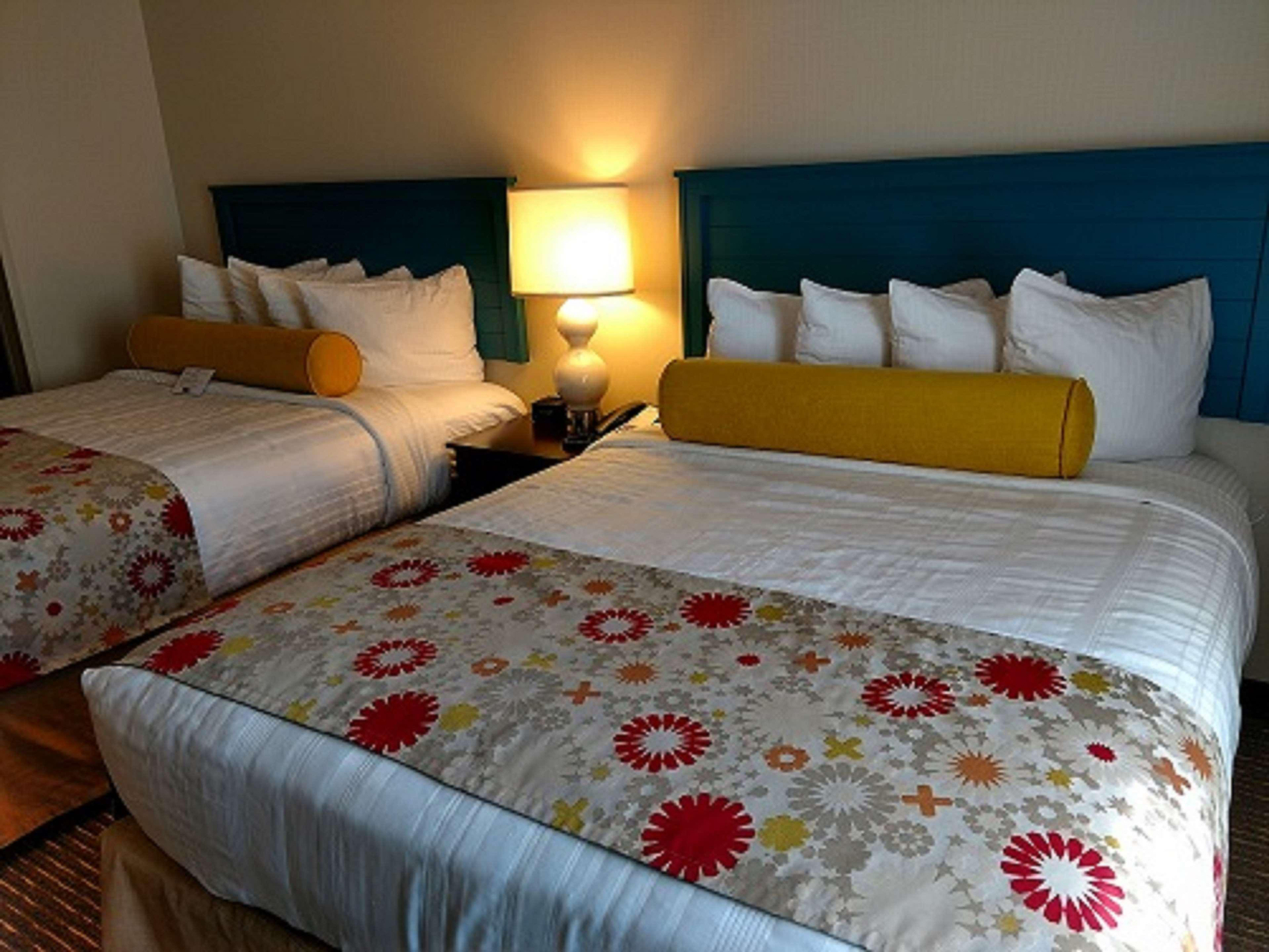 Kamar dengan Ranjang Queen