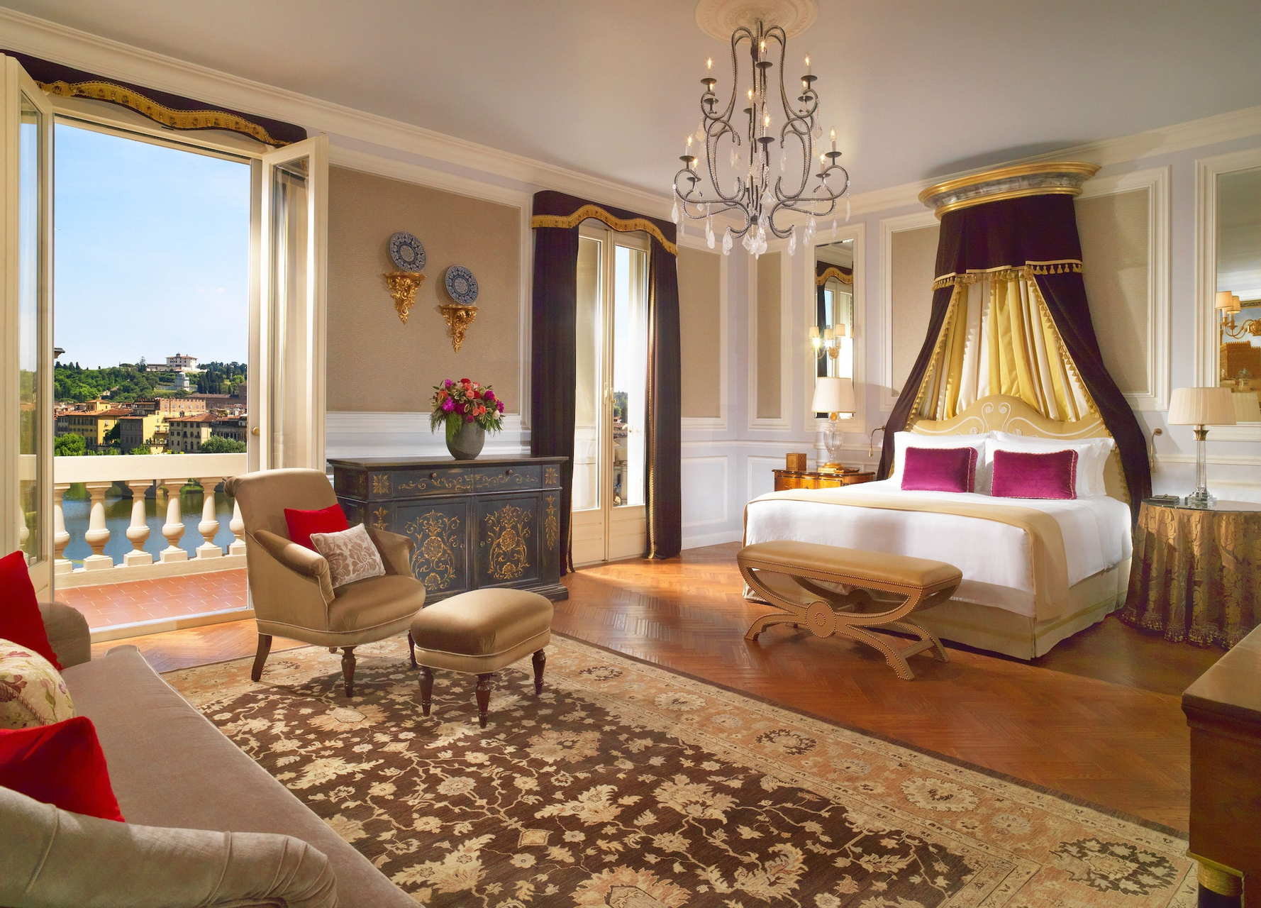 King Presidential Suite - River View