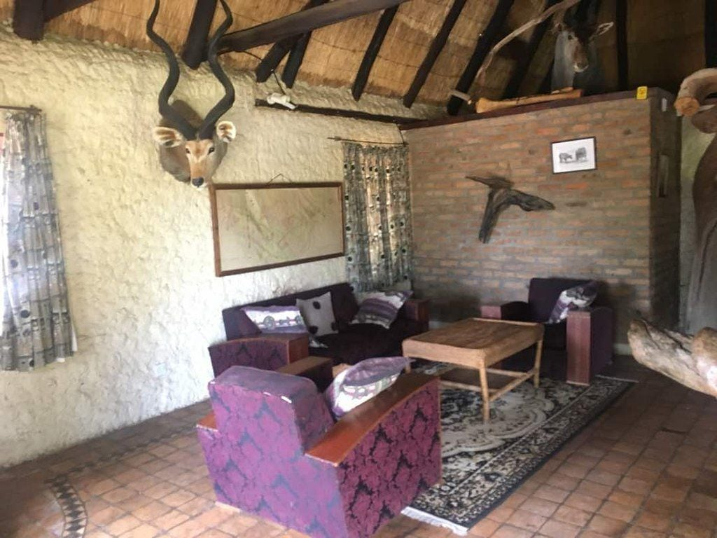 Dining Room 1, Nyangombe Safari Lodge, Kwekwe