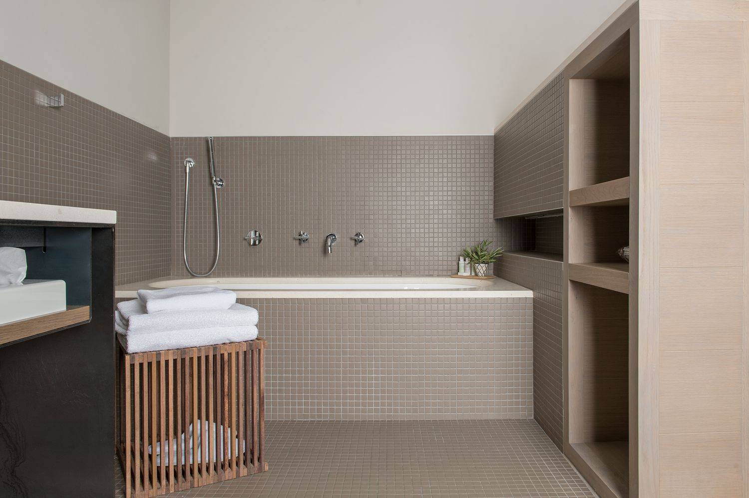 King Grand Deluxe Room