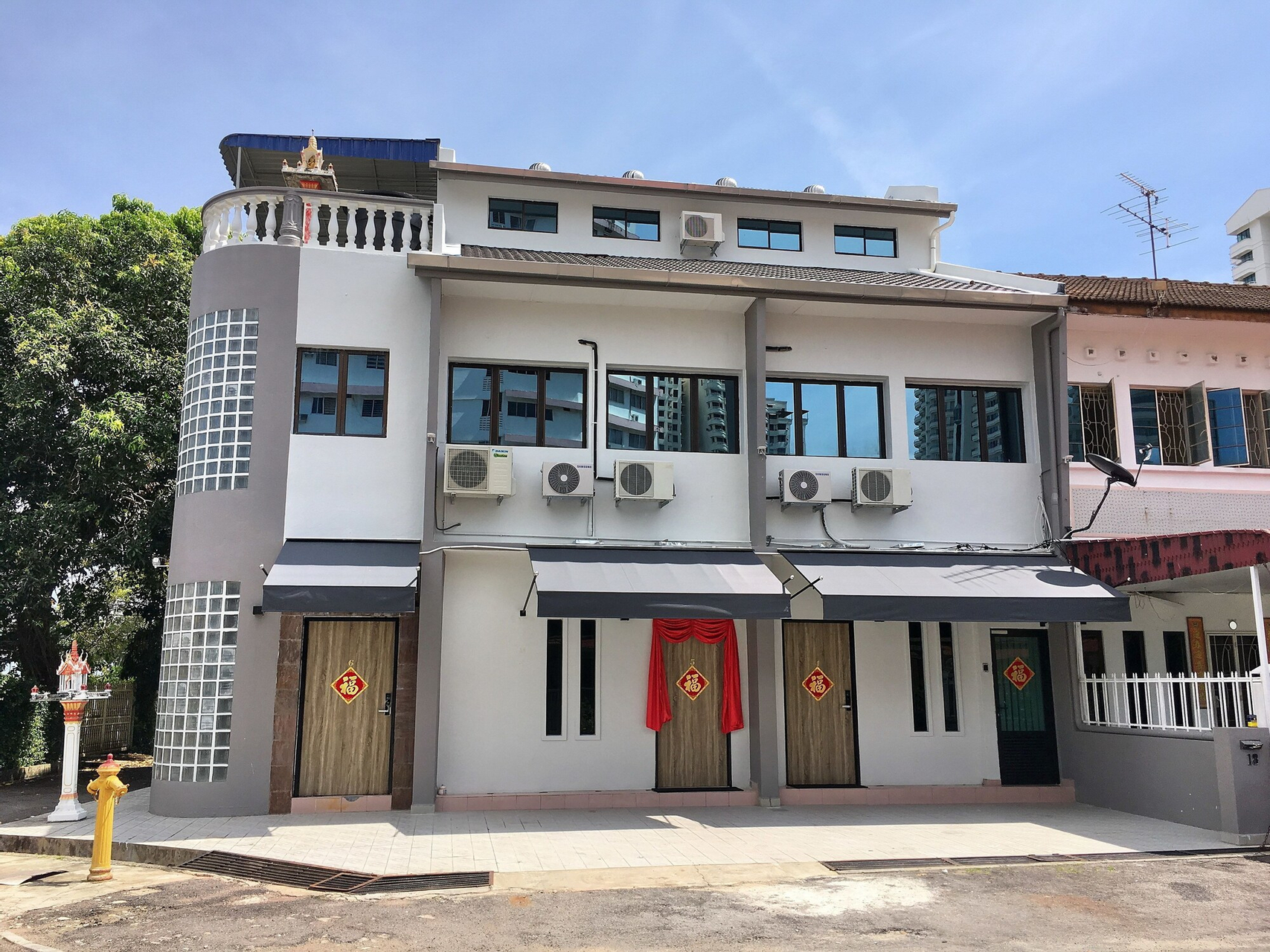 iBook 6 - Deluxe Family Suites 4pax, Pulau Penang