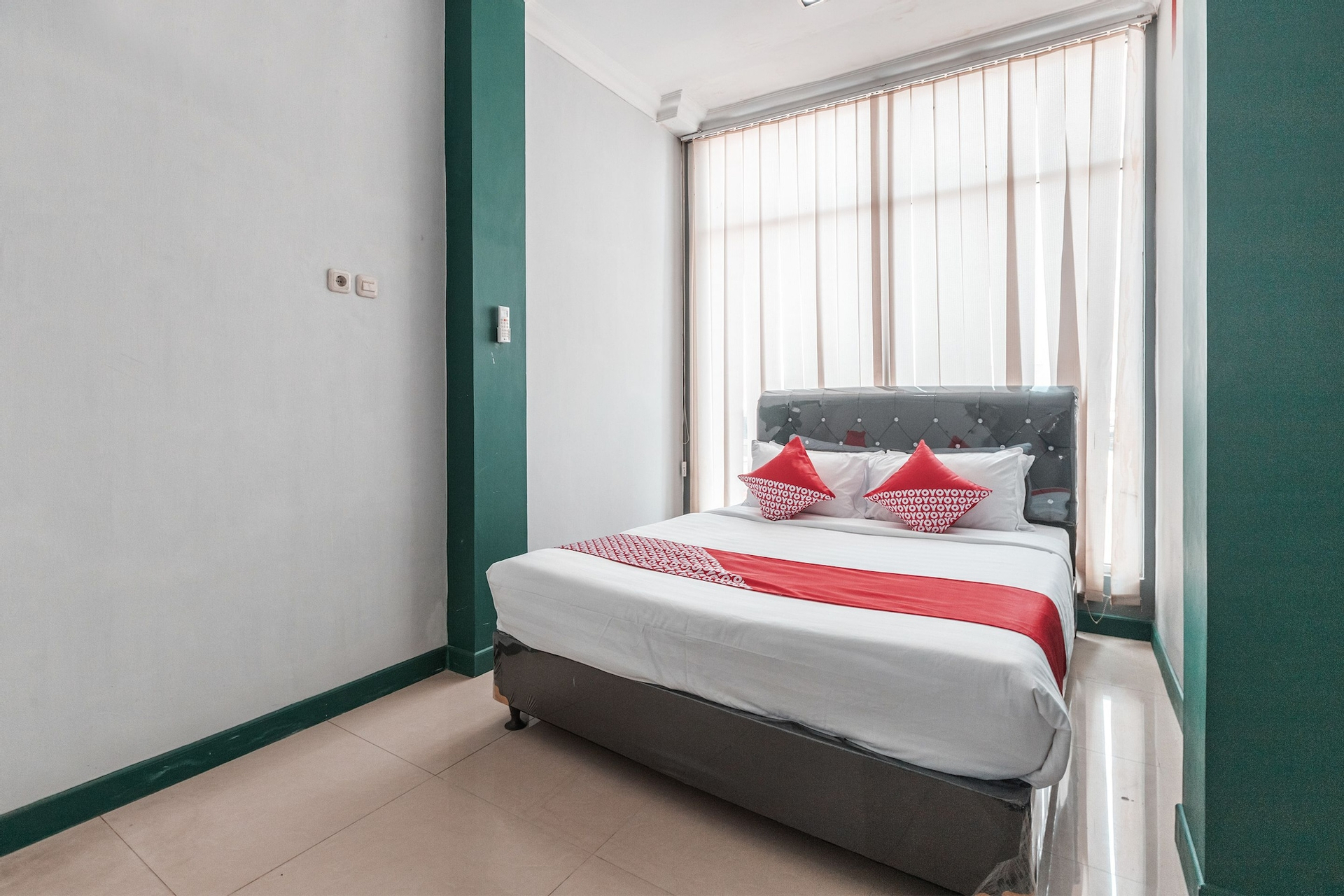 Bedroom 1, OYO 1319 Puspita Guesthouse, Bekasi
