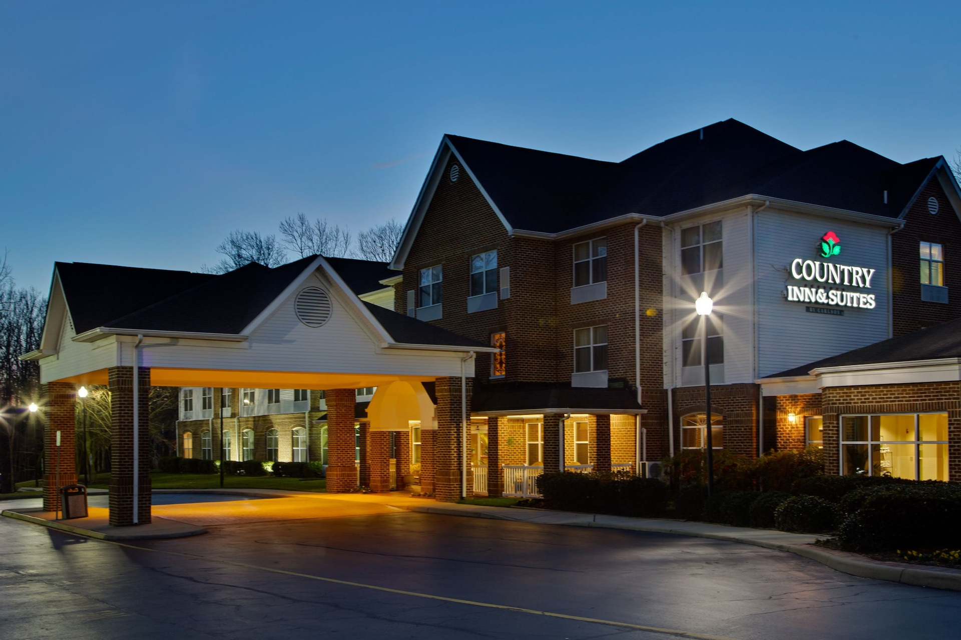 Exterior & Views, Country Inn & Suites by Radisson, Williamsburg Historic Area, VA, York
