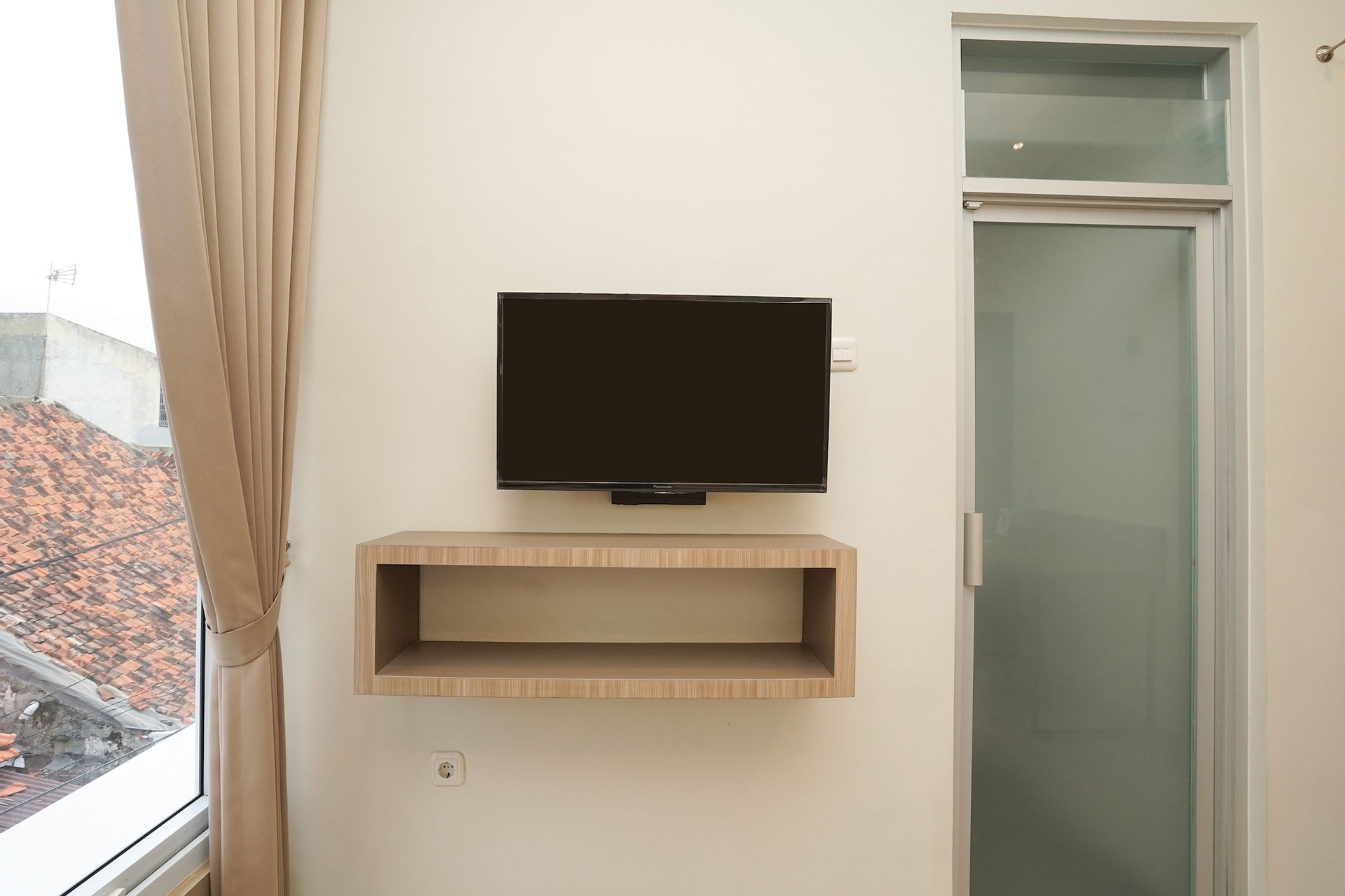 Room amenity 9