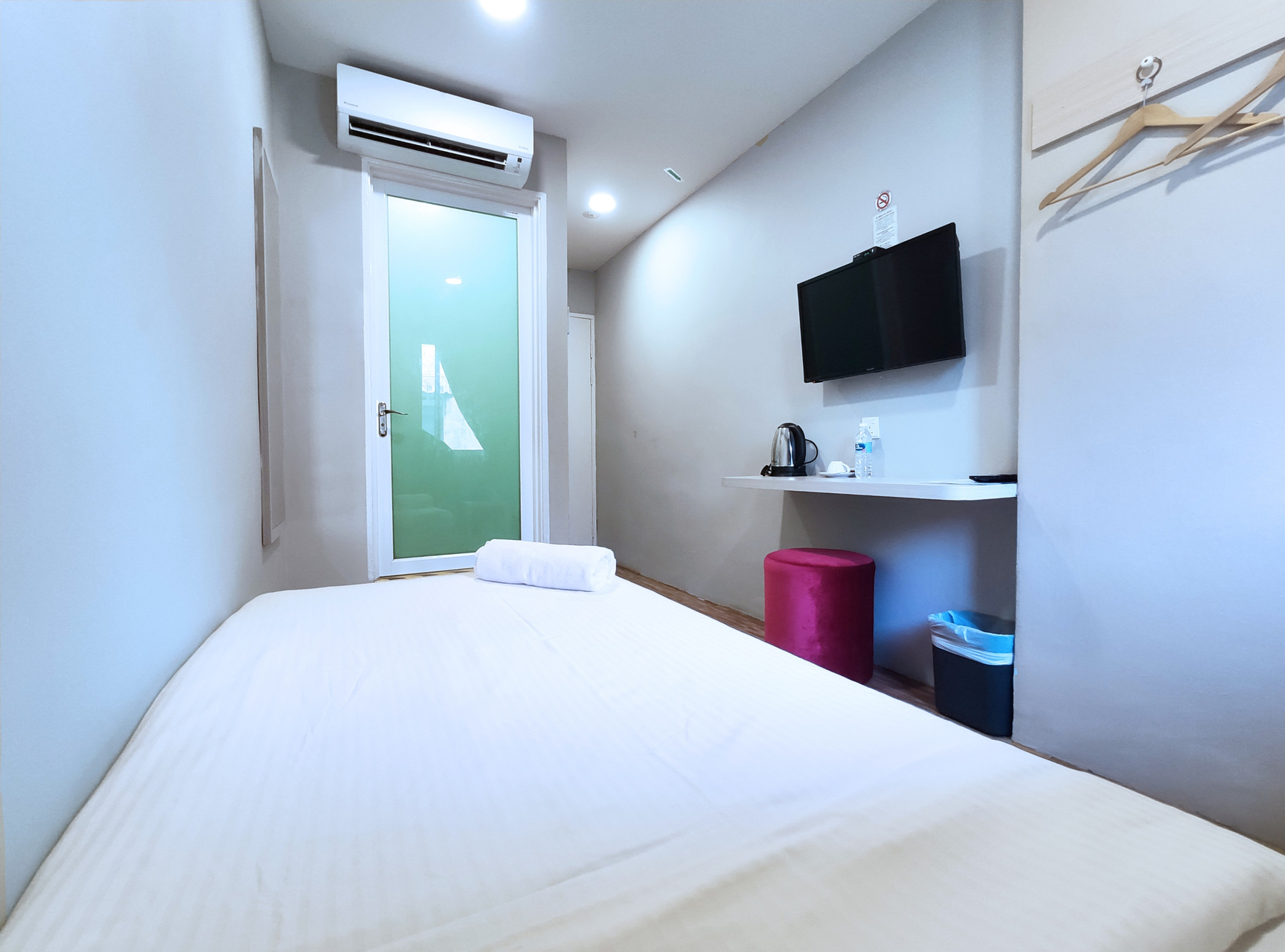 Single Standard Room