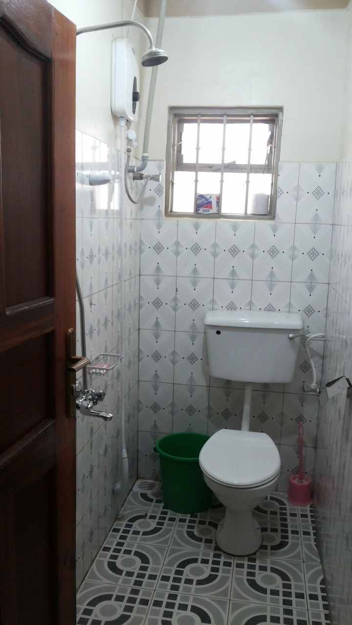 Bathroom 9