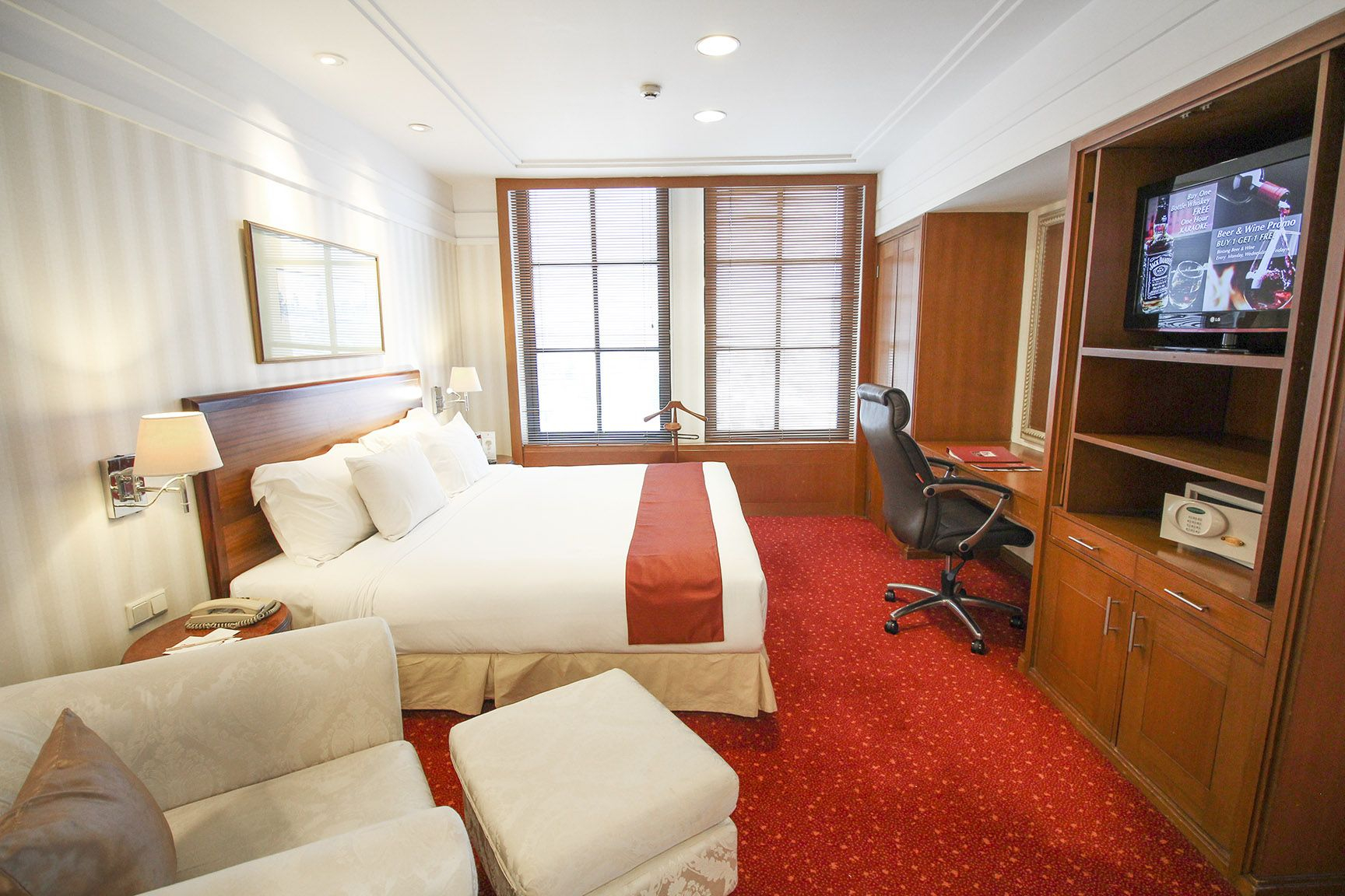 Bedroom 3, Redtop Hotel & Convention Center, Jakarta Pusat