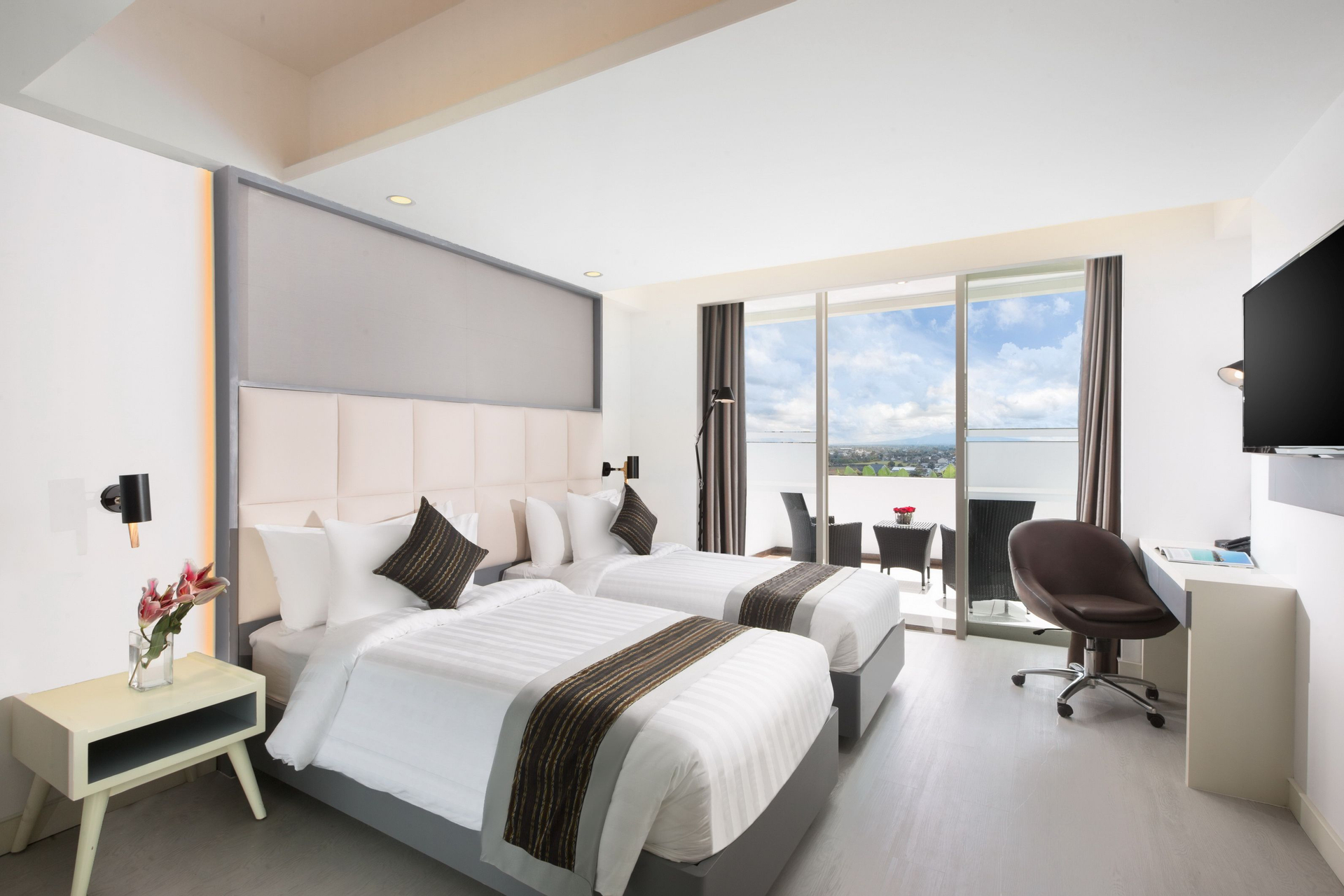 Kamar Premier King atau Twin
