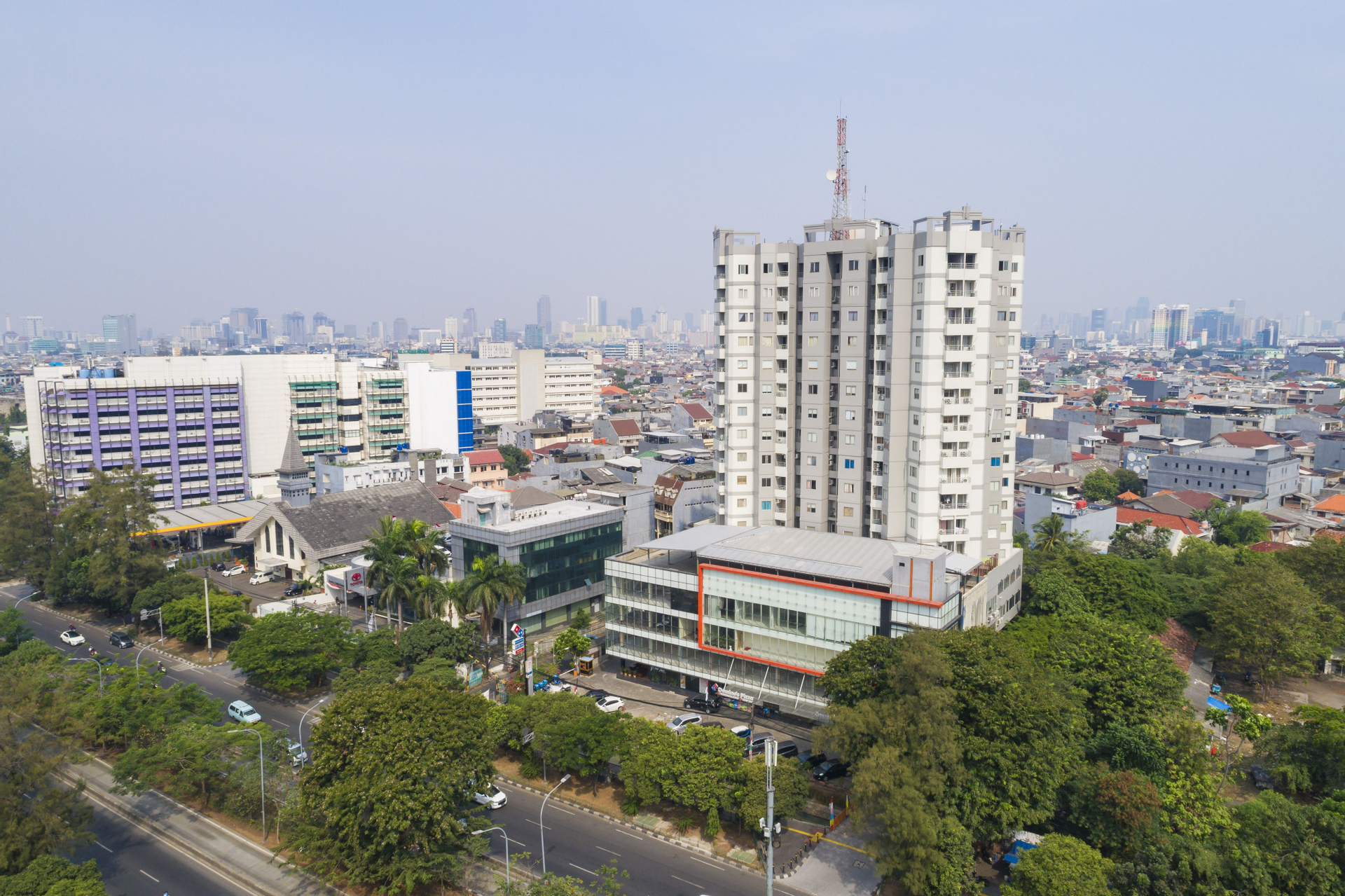 Exterior & Views 1, The Gloria Suites Grogol, Jakarta Barat