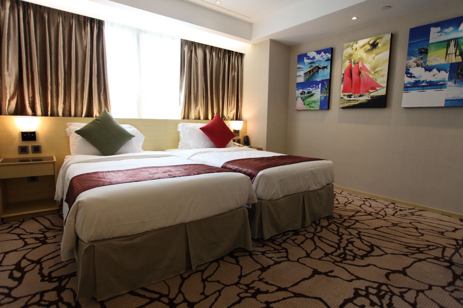 Eco Tree Hotel Hong Kong, Central and Western