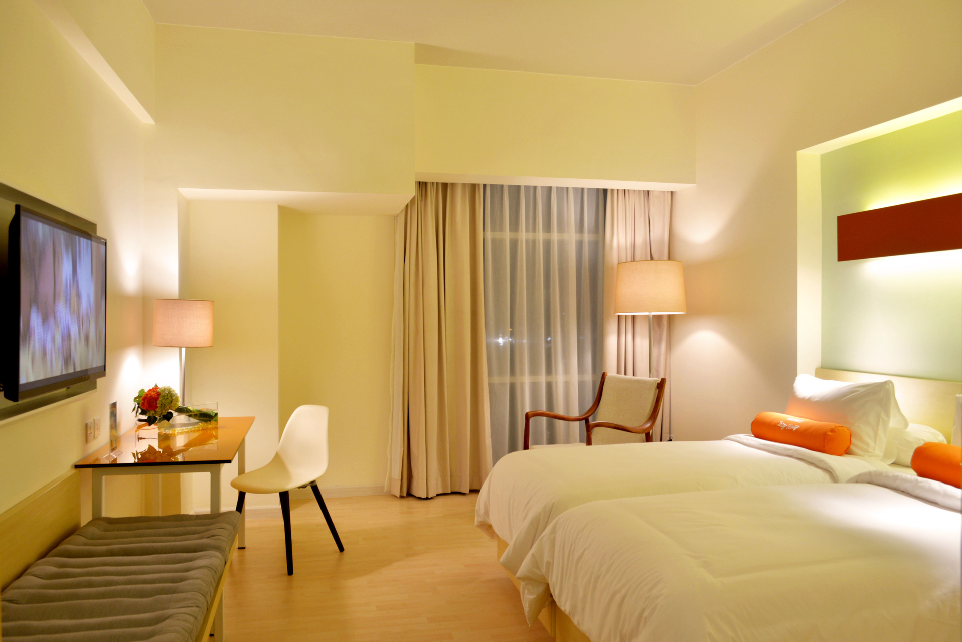 Kamar dengan Ranjang Double atau Twin
