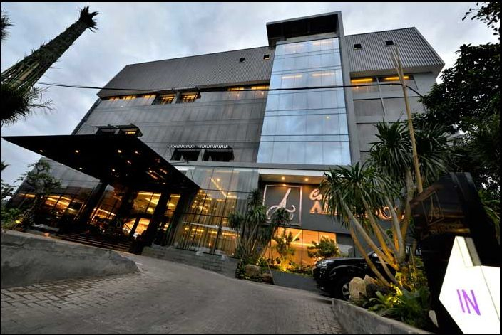 Amaroossa Cosmo Jakarta, Jakarta Selatan