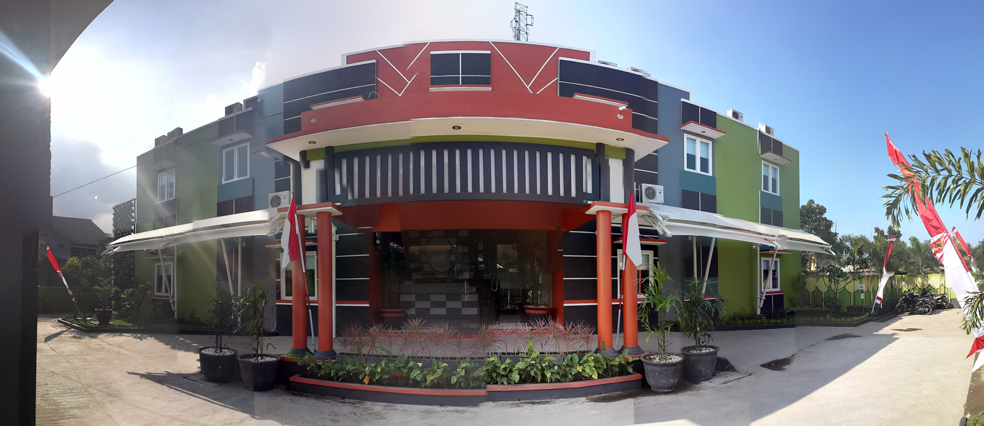 Exterior & Views 3, De Kayakini Hotel, Bandung