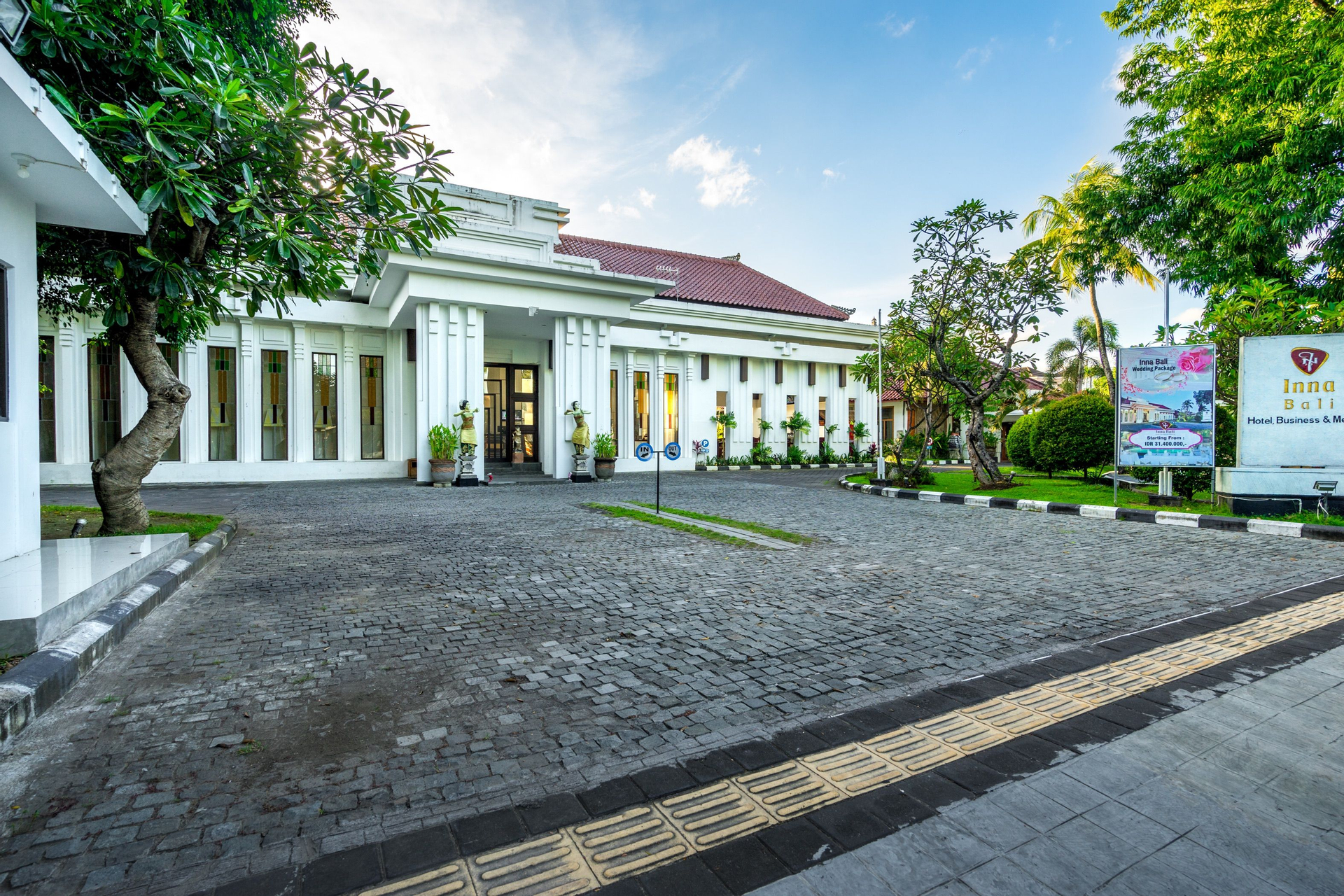 Exterior & Views 2, Inna Bali Heritage Hotel, Denpasar