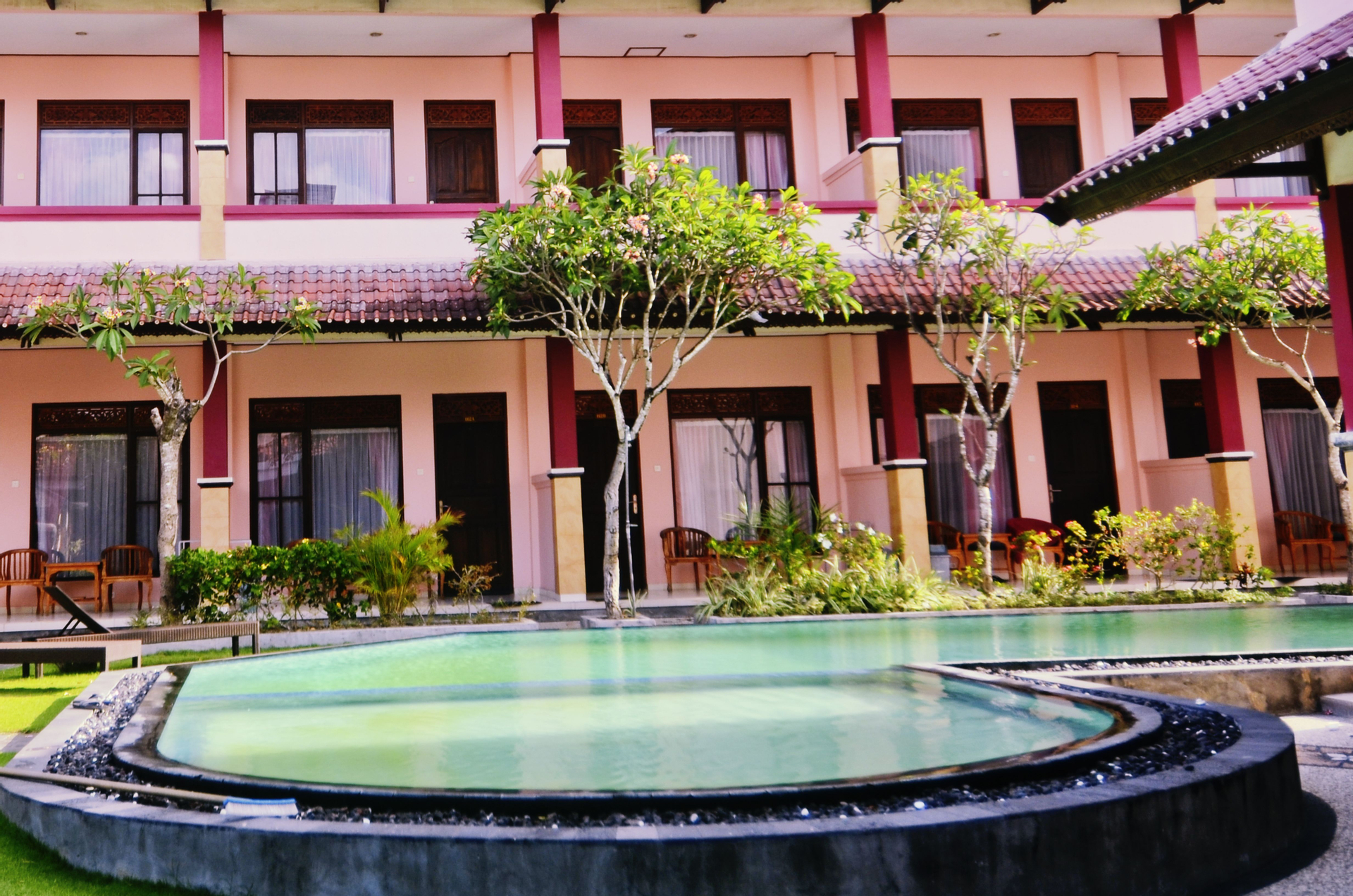 Exterior & Views 1, Pesona Beach Inn, Badung