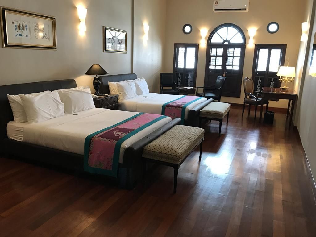 Bed 12