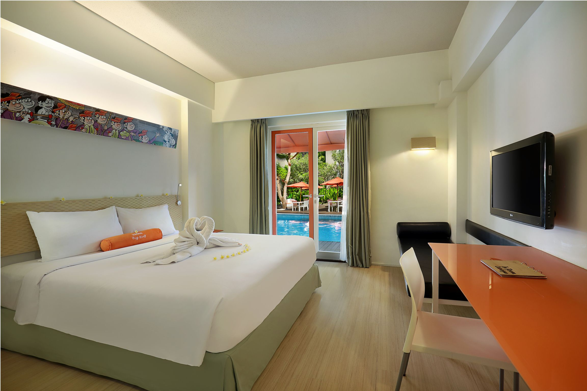 Bedroom 2, HARRIS Hotel & Residences Sunset Road, Denpasar