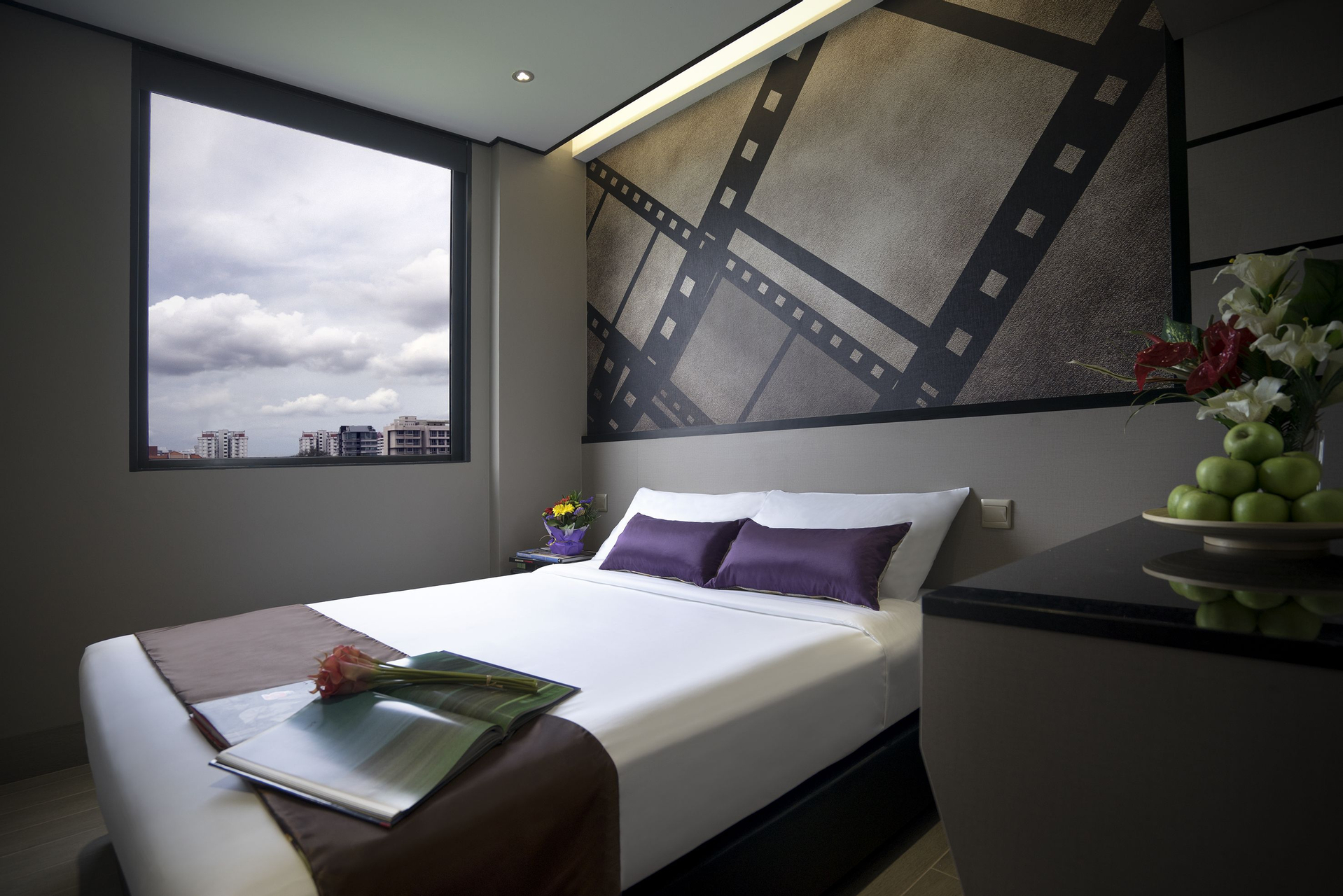 Bedroom 3, Hotel 81 Premier Hollywood (SG Clean Certified), Singapura