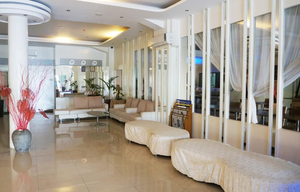 Hotel Duta Jambi, Jambi