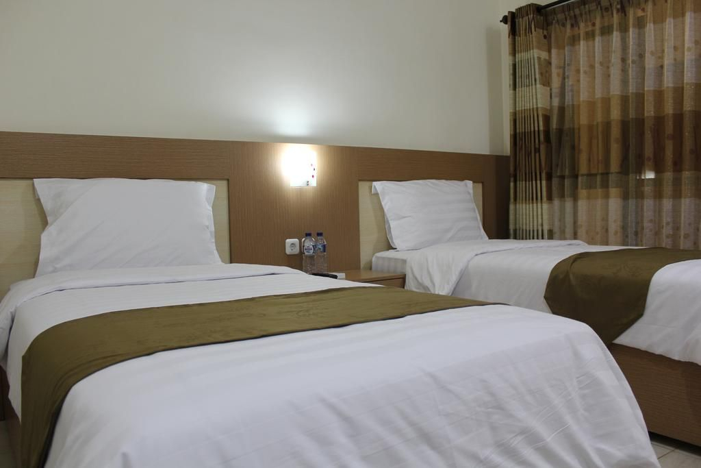 Kamar Superior Double atau Ranjang Lain