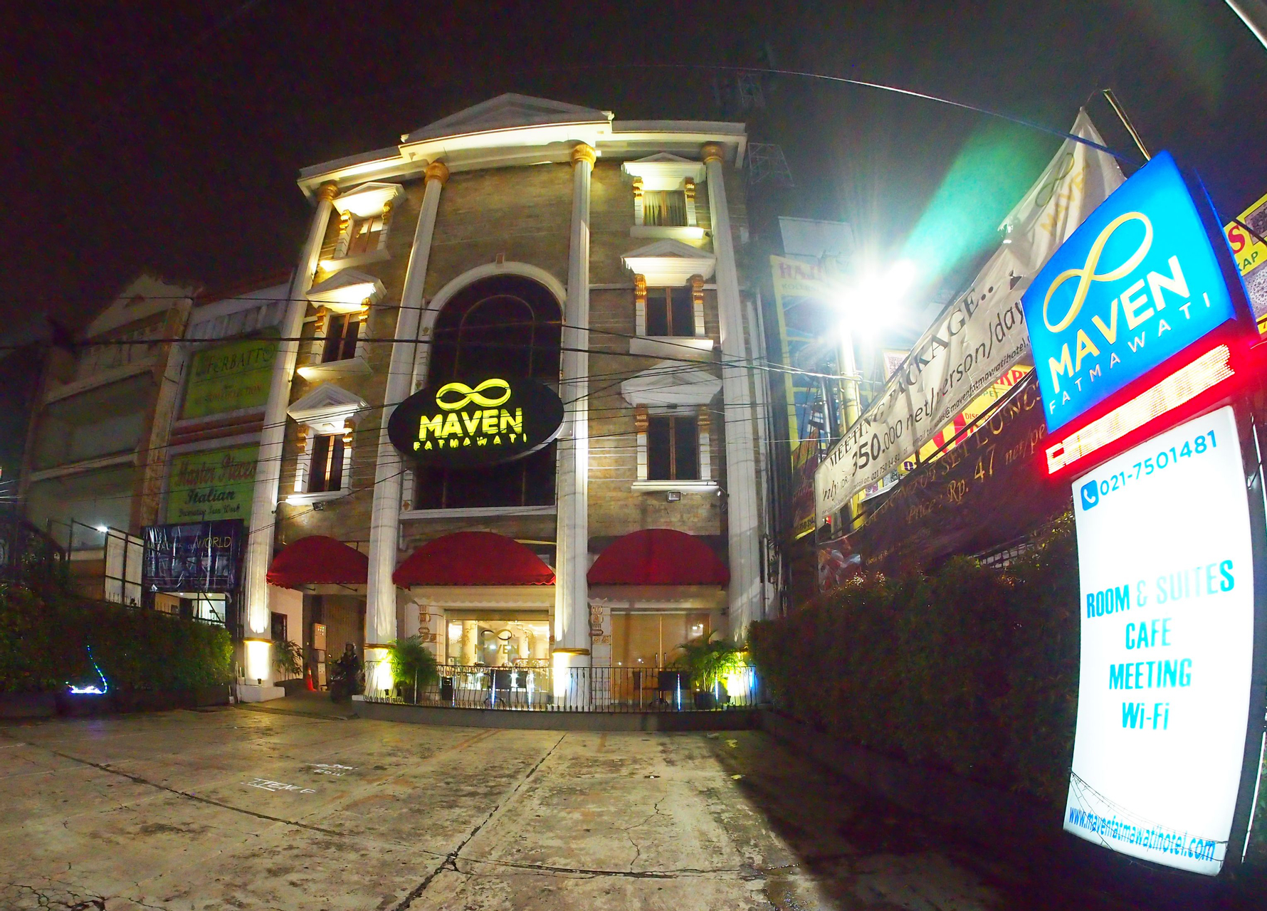 Maven Fatmawati Hotel, Jakarta Selatan