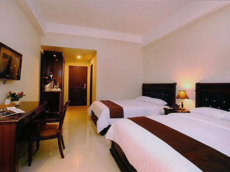Bedroom 5, The Rich Jogja Hotel, Yogyakarta