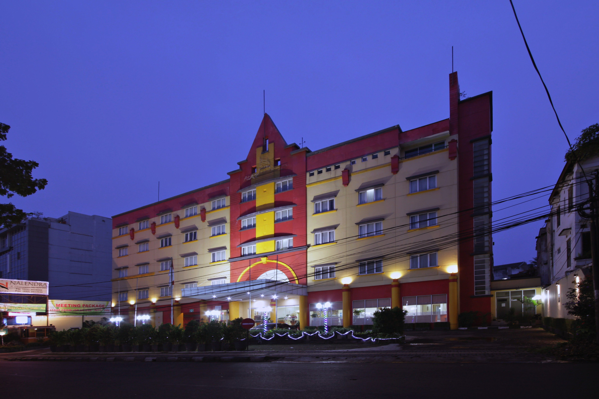 Exterior & Views 1, Nalendra Hotel Cihampelas, Bandung