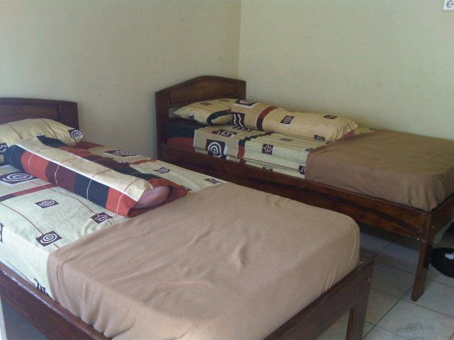 Bedroom 2, Sion View Hotel Bromo, Probolinggo