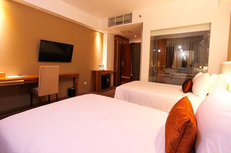 Bedroom 1, Royal Asnof Hotel Pekanbaru, Pekanbaru