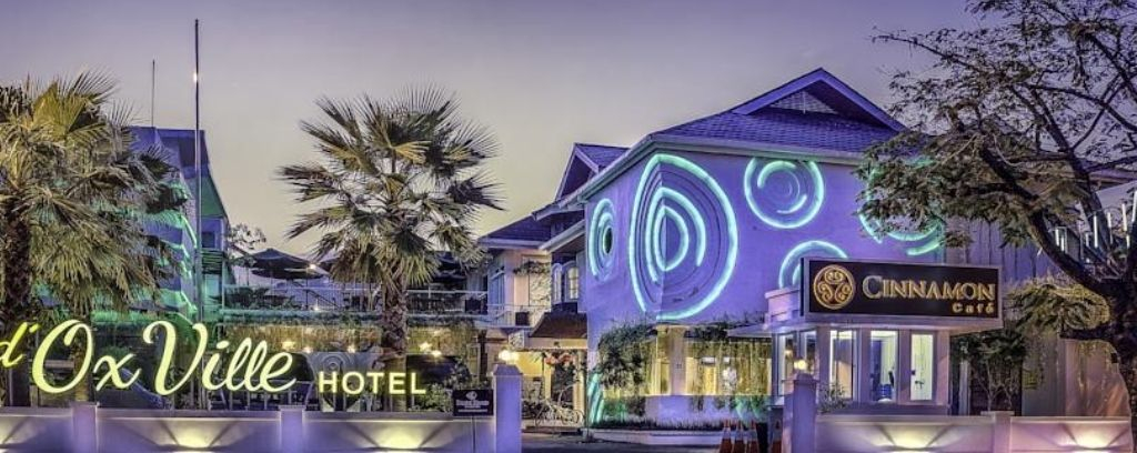 Exterior & Views 1, Oxville Hotel Padang, Padang