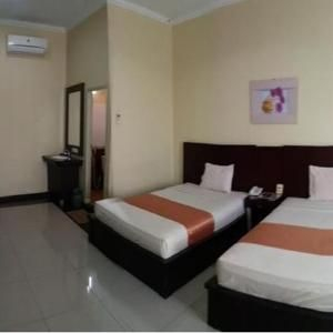 Twin Deluxe Room