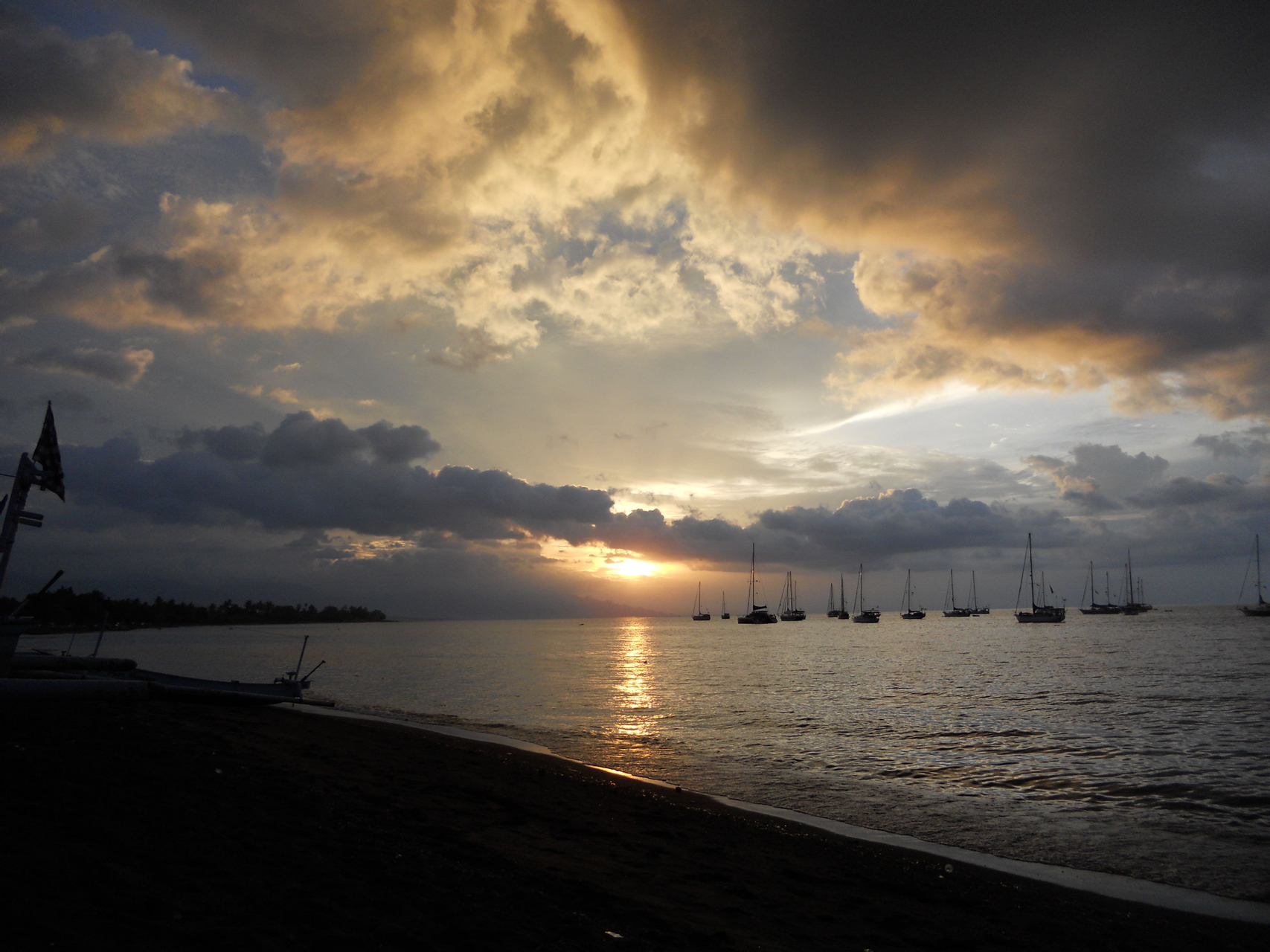 Bali Lovina Beach Cottages, Buleleng