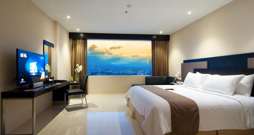 Bedroom 3, Aria Gajayana Hotel, Malang