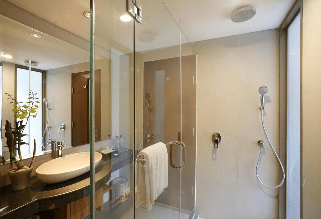 Bathroom 7