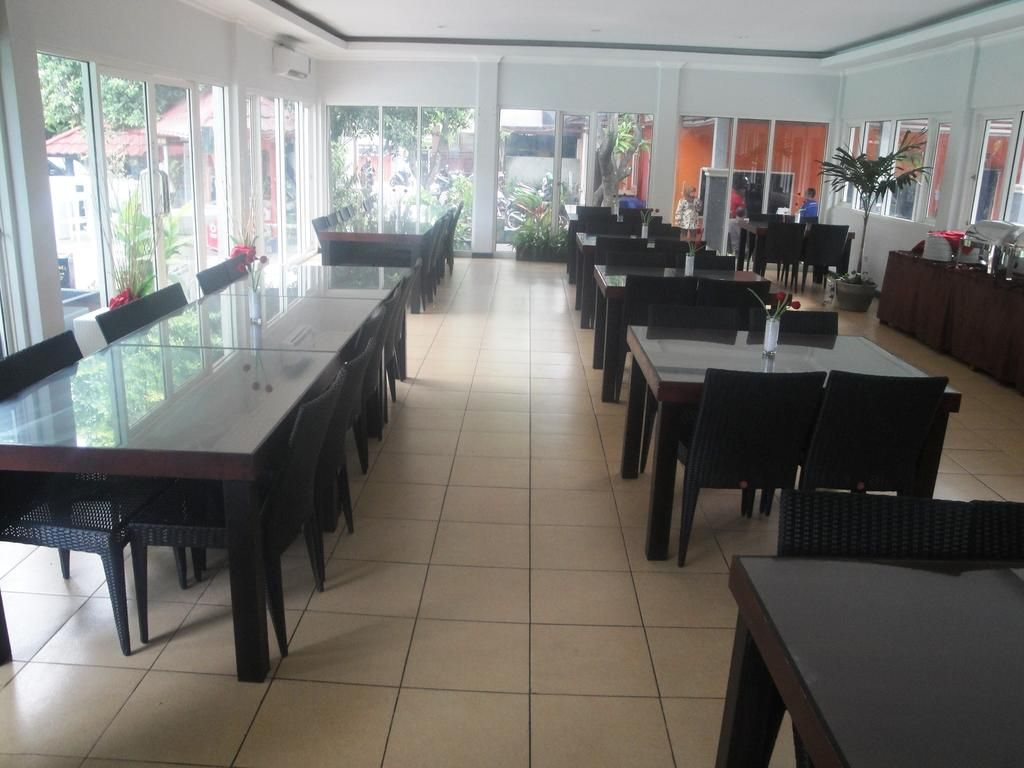 Others 4, Jazz Hotel Palu, Palu