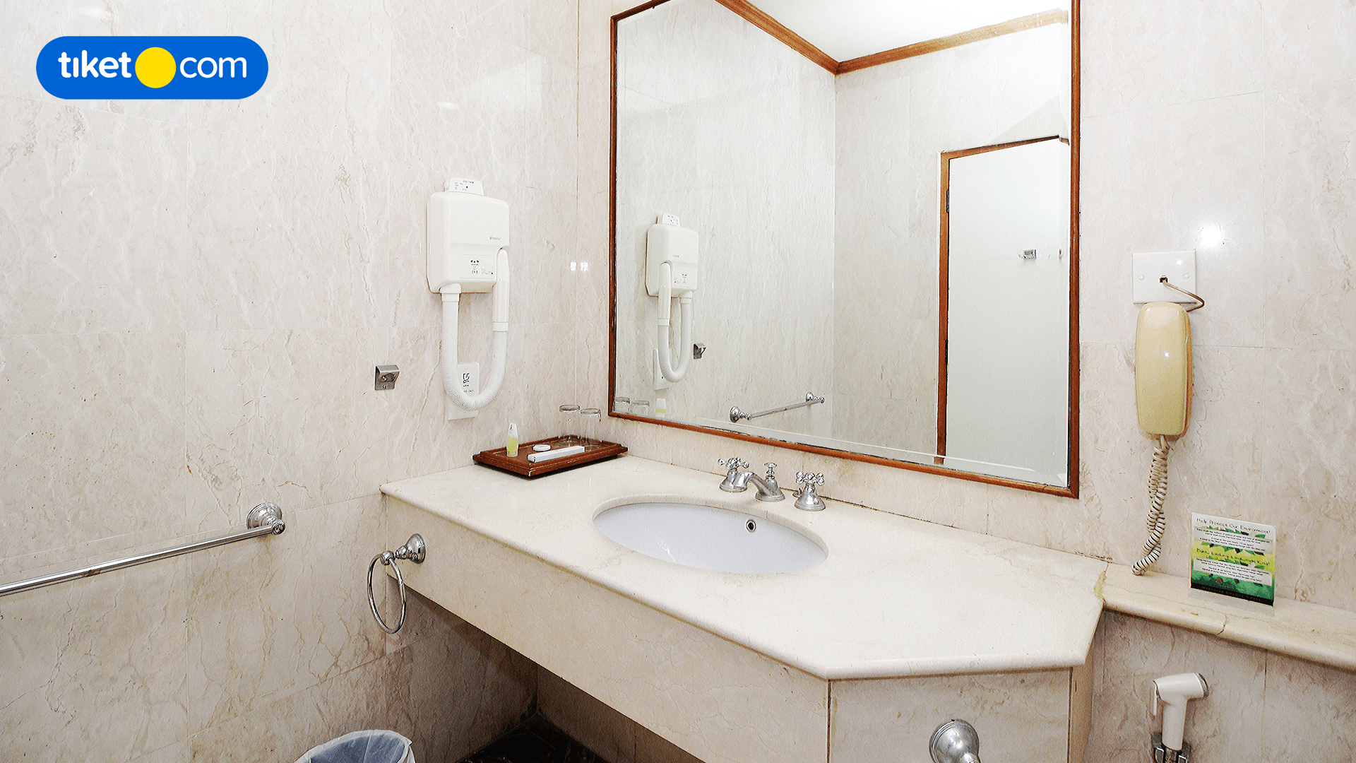 Bathroom 4
