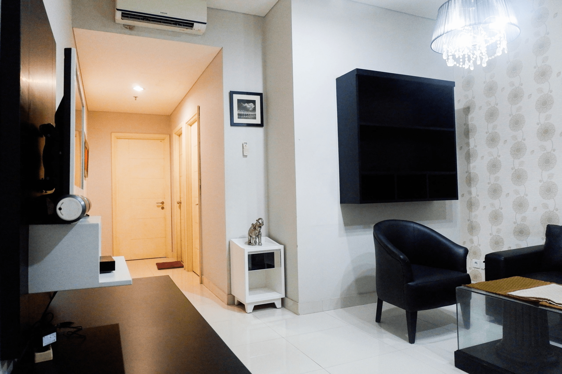 Living Area 7