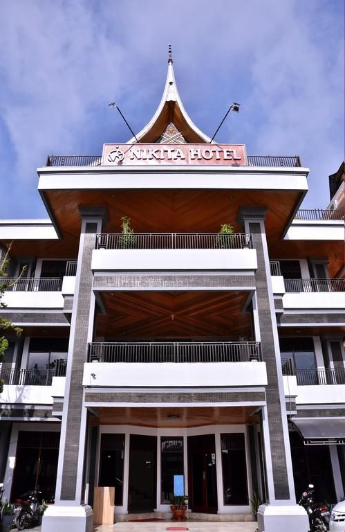 Exterior & Views, Nikita Hotel Bukittinggi, Bukittinggi
